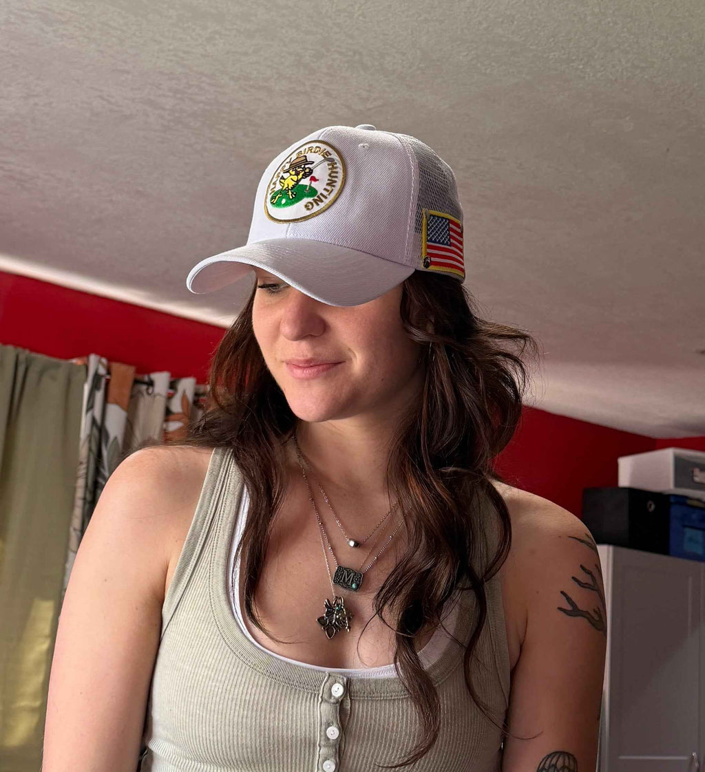 Stylish Golf Trucker Hat – Elevate Your Game with Comfort and Cool